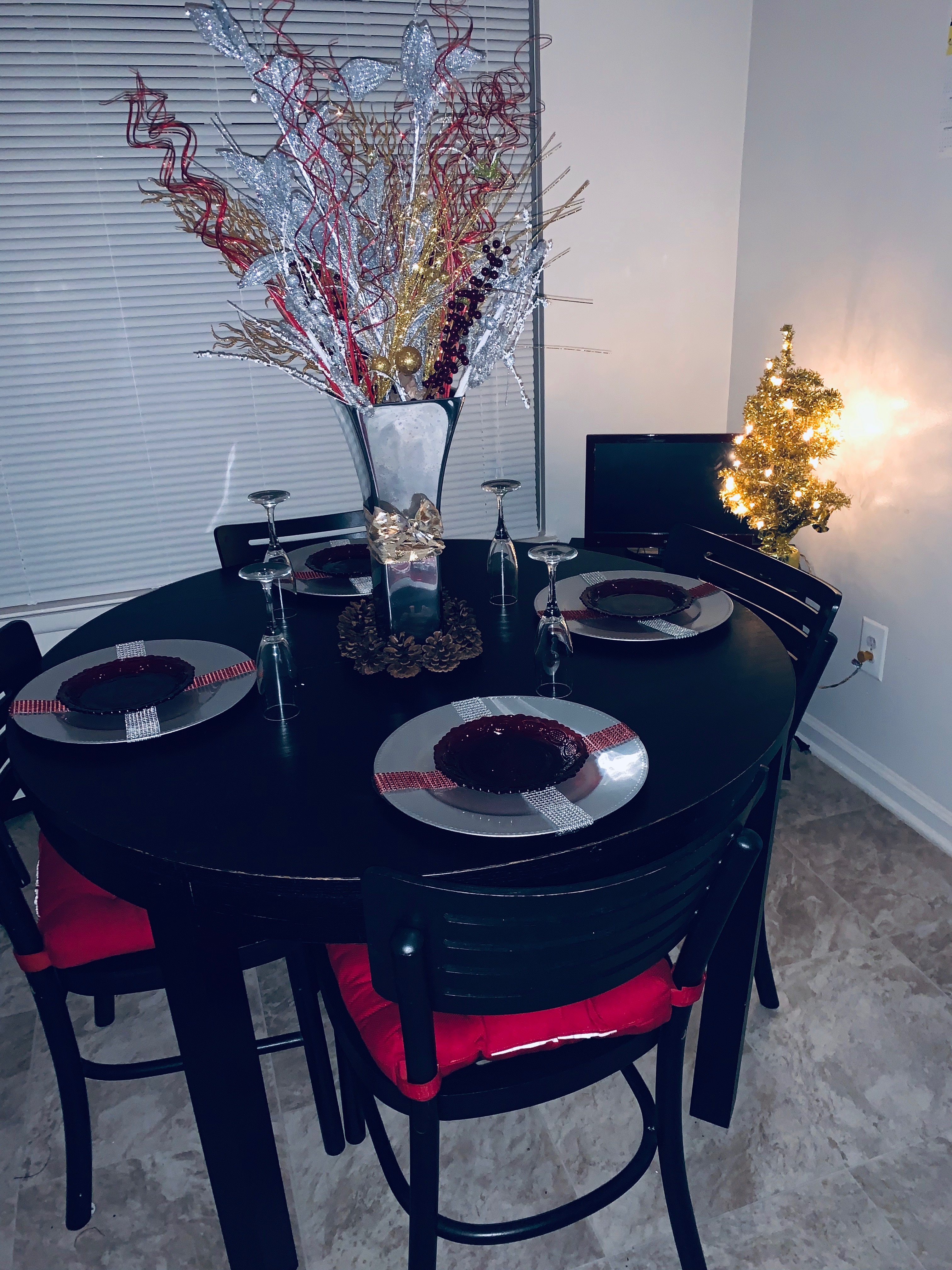 79800216_731749714012058_4017769492535836672_n